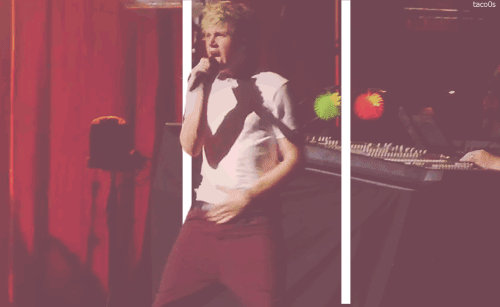 Foto bij � Chapter 14 � Best friends brother � Chantal