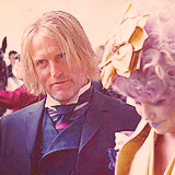 Foto bij O2O - Haymitch Abernathy