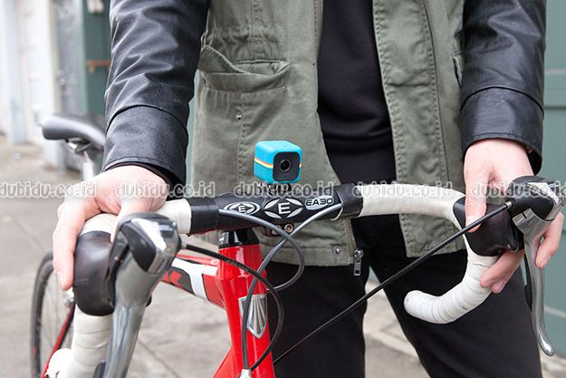  photo polaroid-cube-camera-b832.0000001417638753_zpsyvyenzmi.jpg