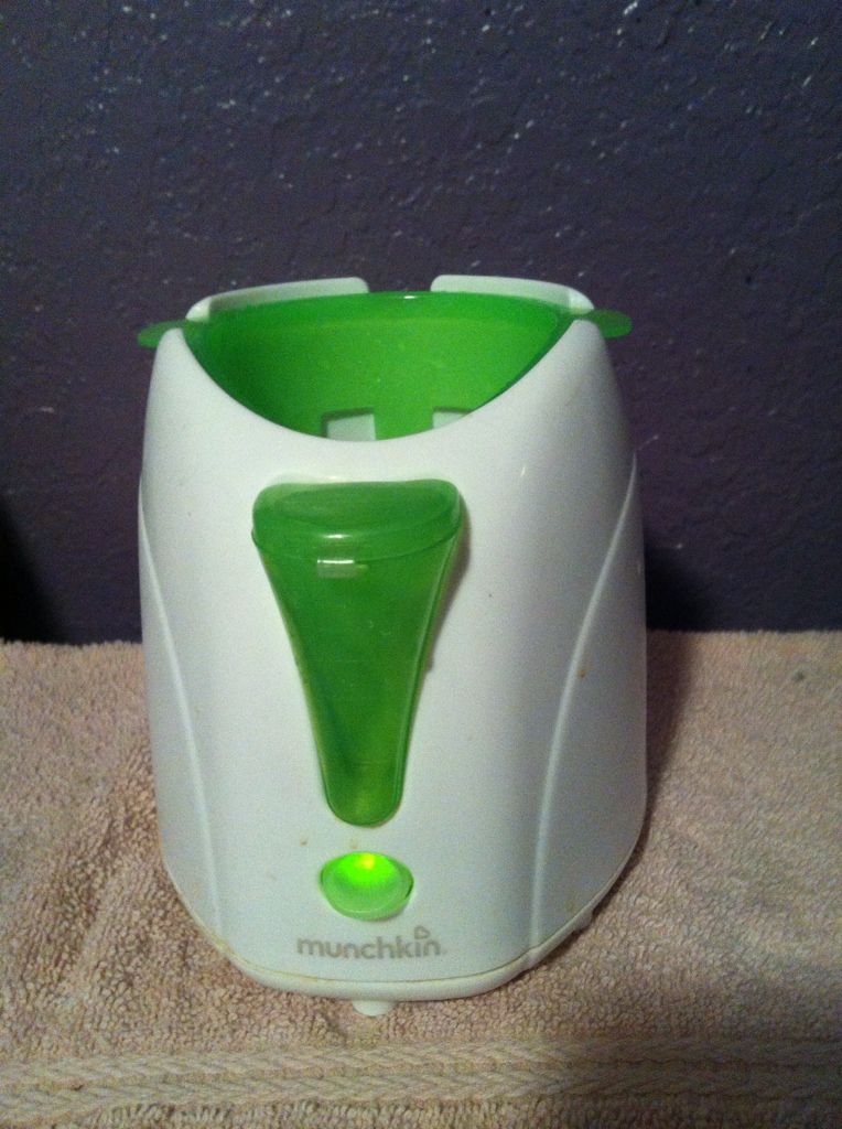 Munchkin bottle warmers... Need help. BabyCenter