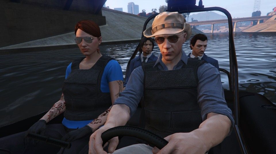 2017-06-20_ES24_4xFIB%20boating%20front_