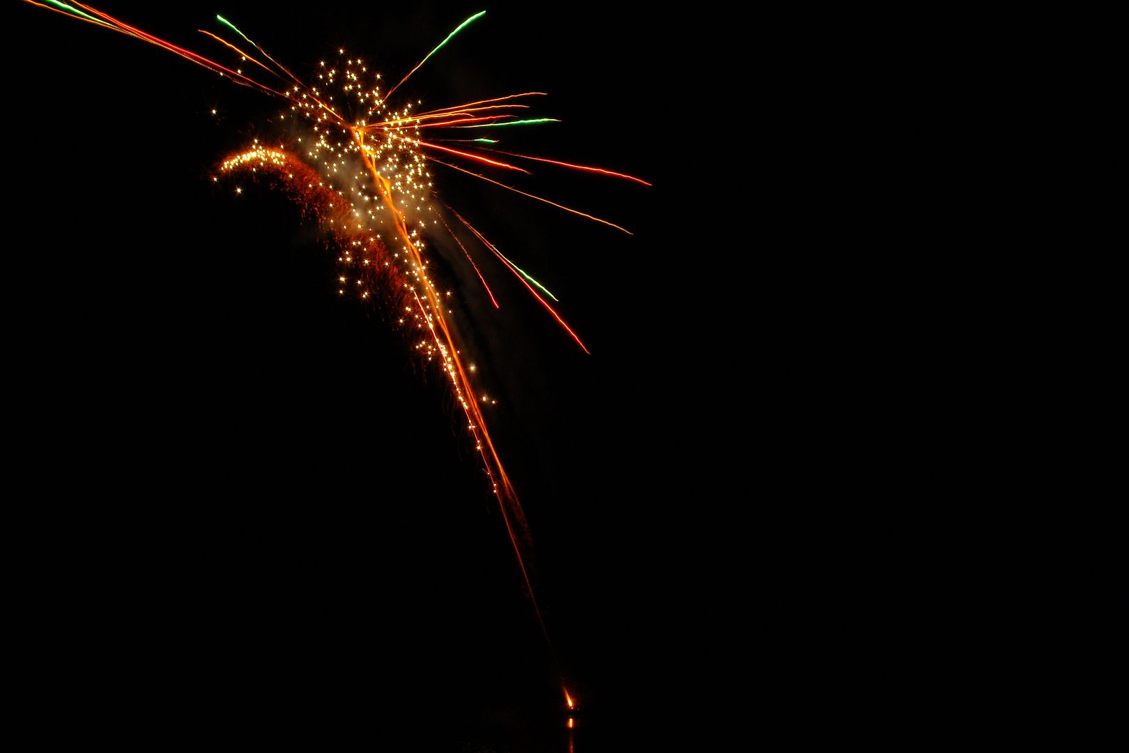 fireworks%201_zpse3vftnll.jpg