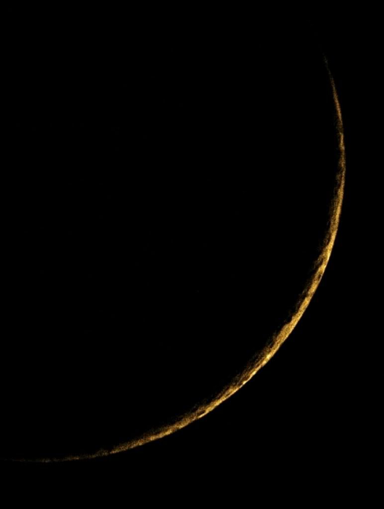 moon22512-2.jpg