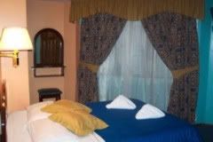 hotel casa blanca http://i1241.photobucket.com/albums/gg518/maurivildrose/hotel-casa-blanca-room-banos.jpg