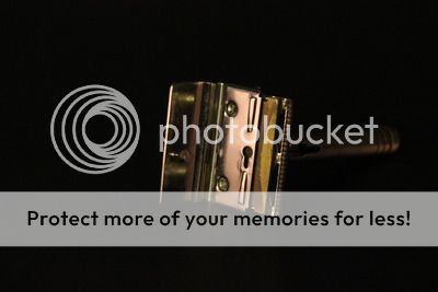 The Shake Sharp Razor | TheShaveDen