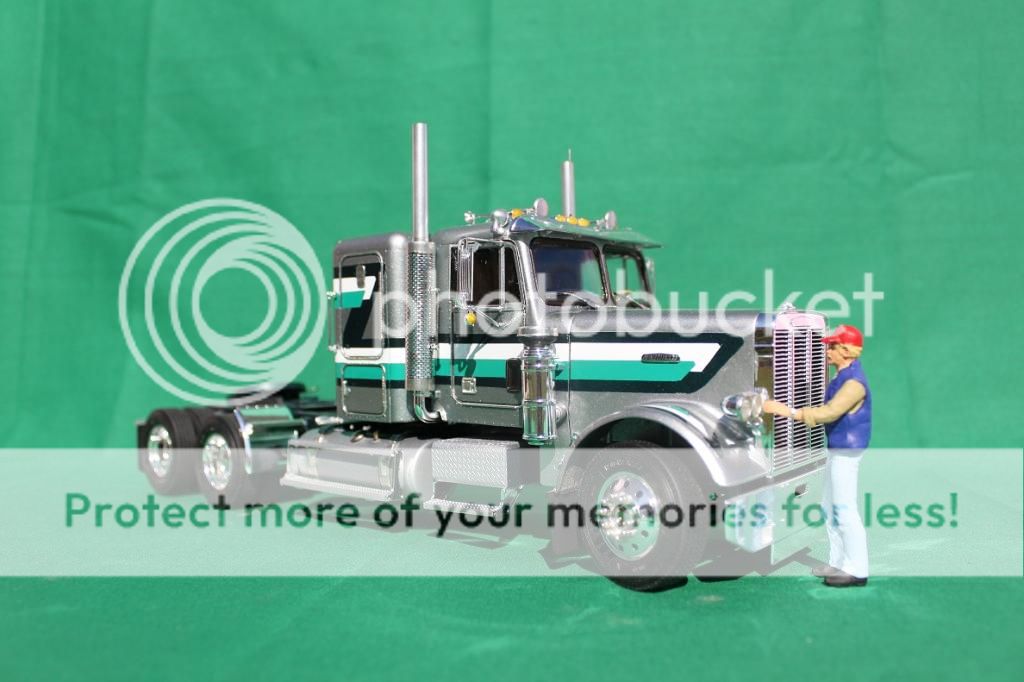 My version of the Freightliner FLC - Model Trucks: Big Rigs and Heavy ...